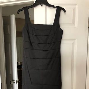 Super cute bandage dress 👗 size 4